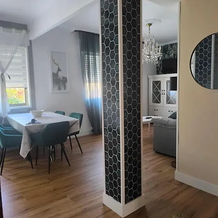 Con Jardin Appartement A Guarda